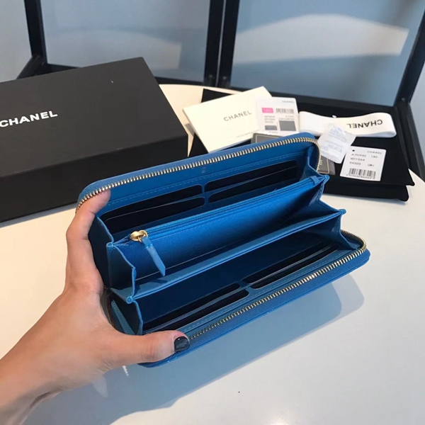 シャネル財布角部分ディテール